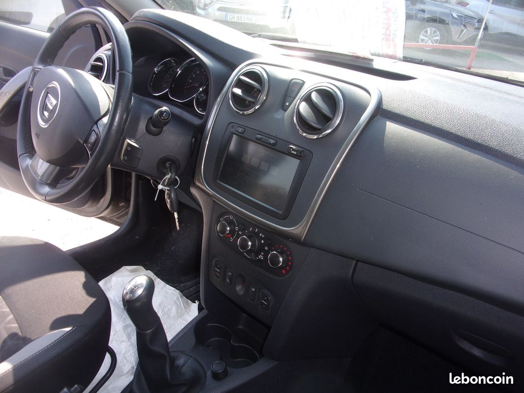 Dacia sandero stepway (image 5)