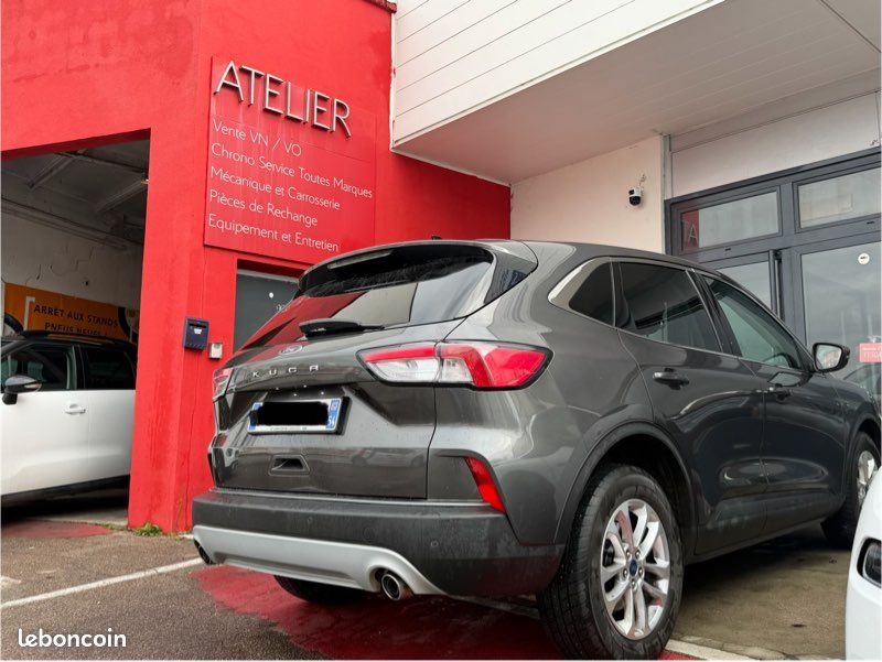 FORD Kuga 1.5 EcoBlue 120 BVM6 Titanium (image 3)