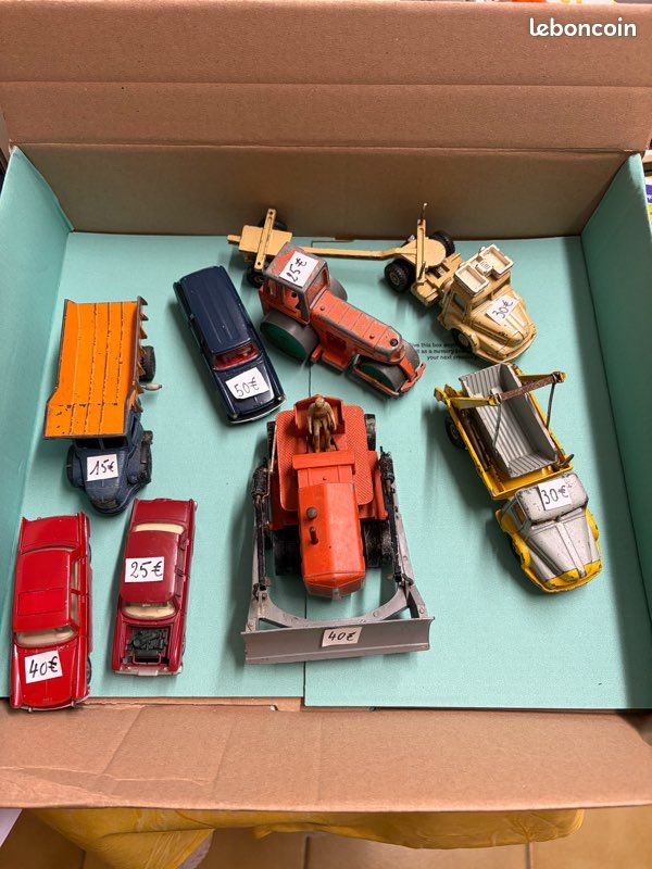 LOT CATALOGUE ET Fiches Publicitaires Jouets Meccano et Trains