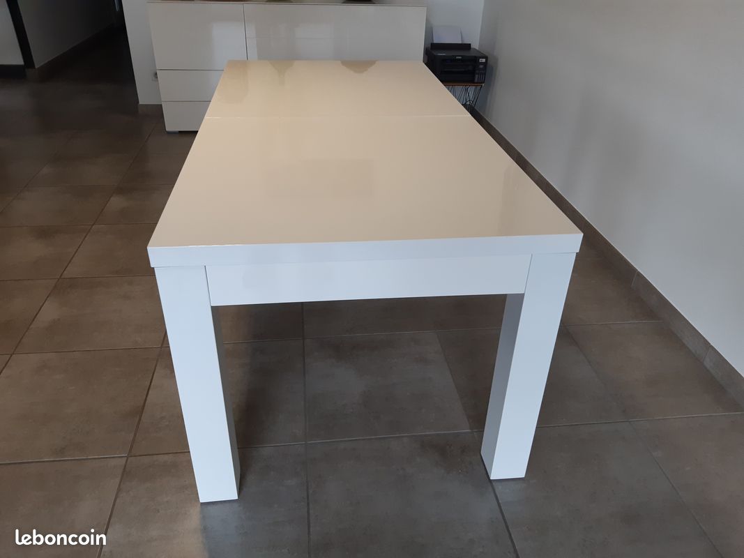 Table salle à manger (image 2)