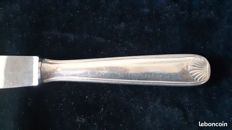 Lot De Couteaux De Table En Métal Argenté Et Inox Nogent - Style Classique, Couverts Vintage Argent Plaqué