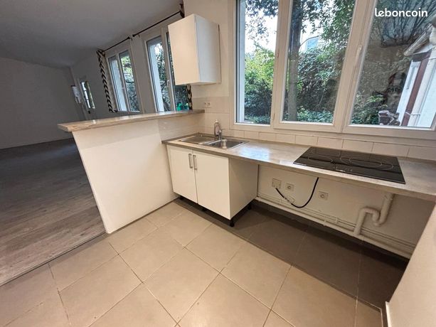 Appartement a louer paris-15e-arrondissement - 1 pièce(s) - 30 m2 - Surfyn