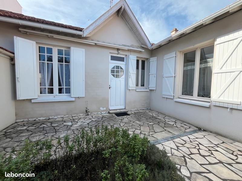 Maison 3 pièces 49 m² · à Saint-Georges-de-Didonne · 49 m² · 700 €/mois