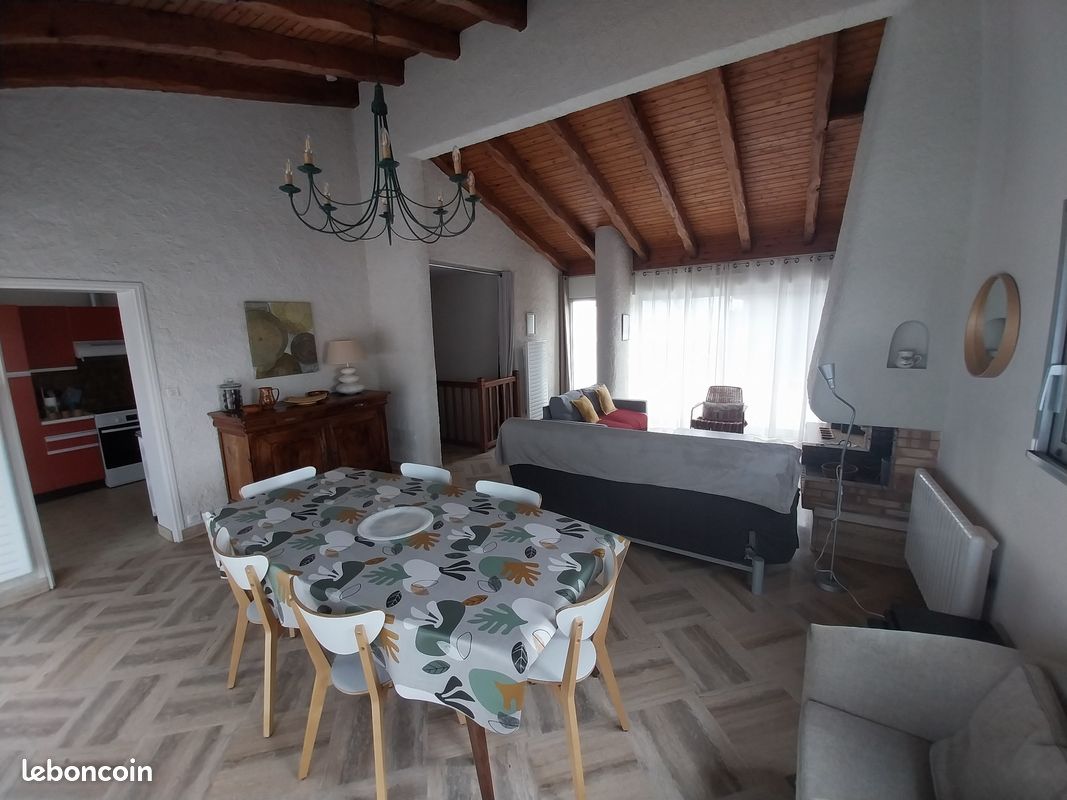 VILLA LES SANTOLINES - PARC CLEMENCEAU- 2 min de la plage- sous les pins - 6/8 pers - 3 chambres (image 4)