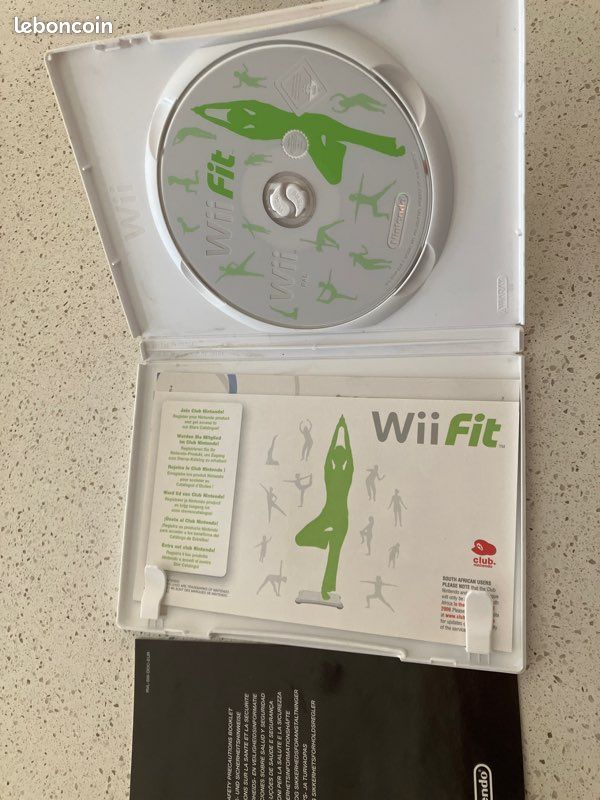 Jeu Wii Fit Pour Nintendo Wii - Version Française Complète Avec Notice, Bon état