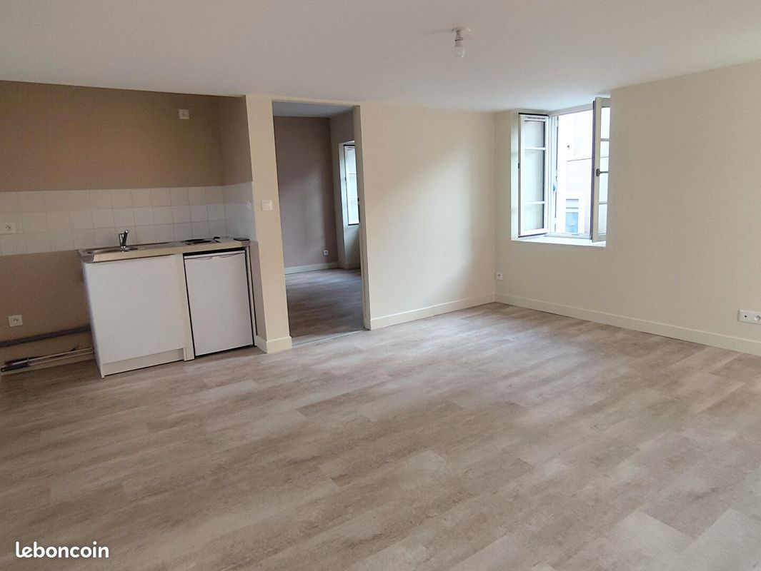 Appartement 2 pièces 36 m² · à Saint-Maixent-l'École · 36 m² · 500 €/mois