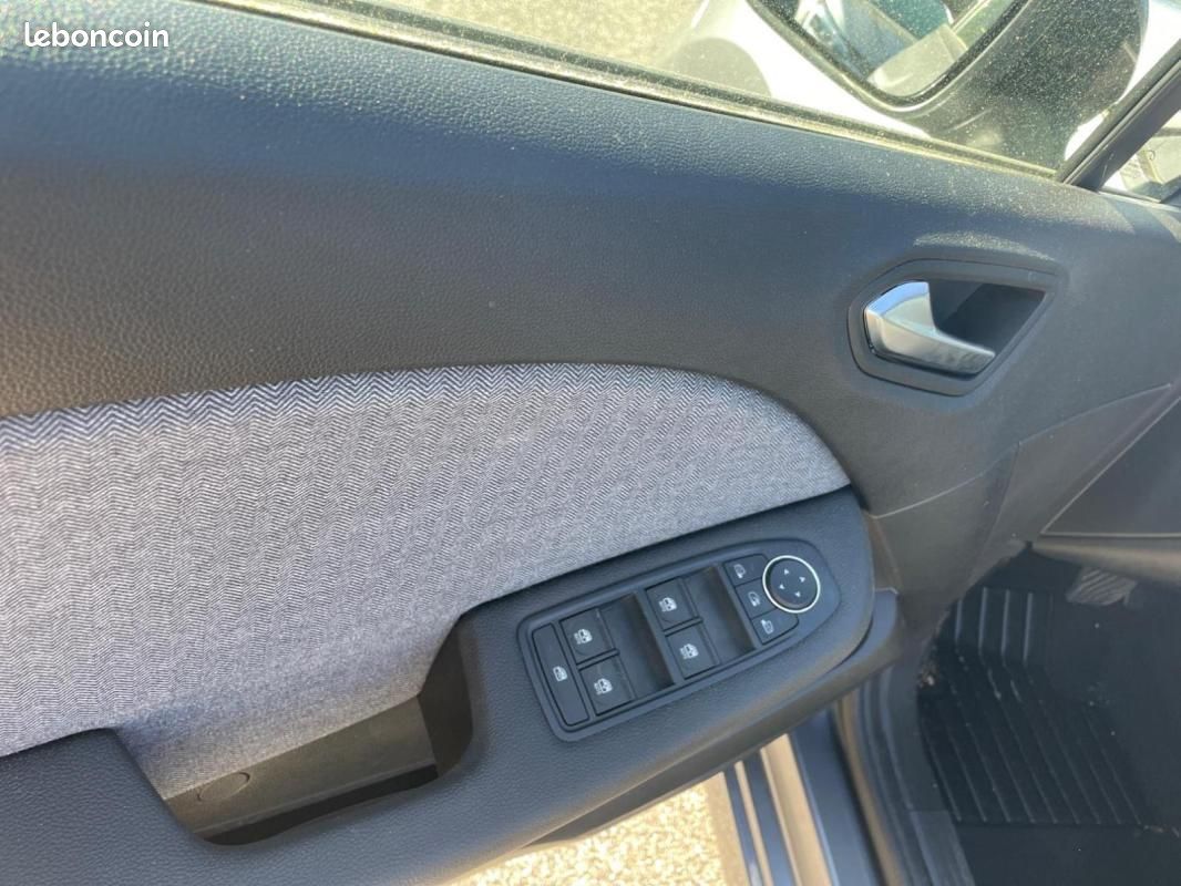 Renault Clio V E-Tech full hybrid 145 ch GSR2 Techno - 3500 KM / Garantie Constructeur 02-2028 (image 11)