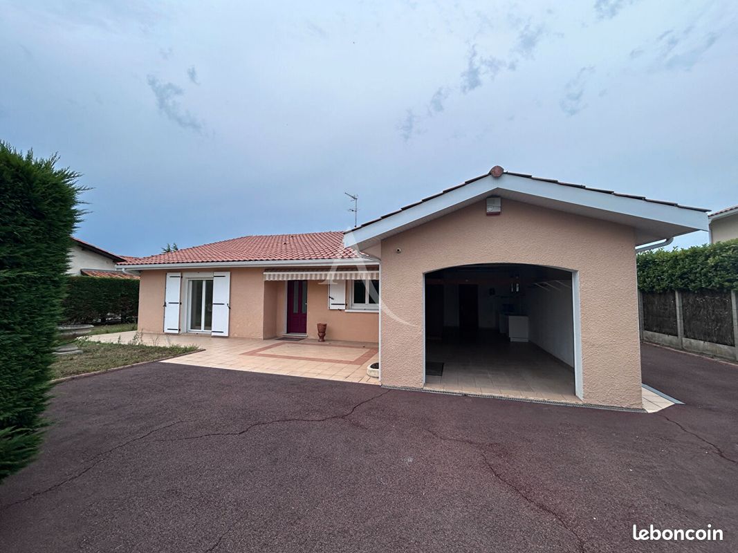 Maison 5 pièces 134 m² · à Saint-Médard-en-Jalles · 134 m² · 1 750 €