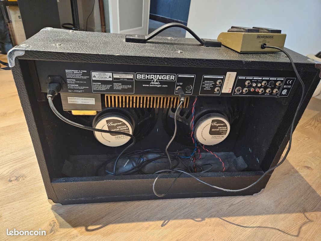 Ampli guitare à lampes BEHRINGER V-TONE GMX212 et Footswitch (image 8)