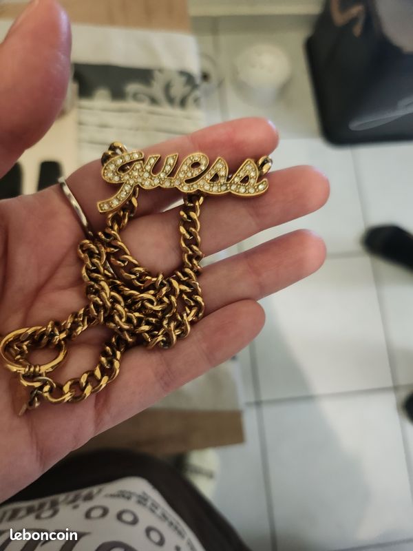 Collier GUESS Neuf Avec étiquettes - Bijou De Marque, Jamais Porté, Parfait Pour Offrir