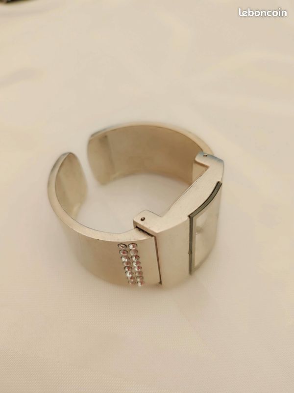 Montre Femme LBVVR à Quartz Bracelet Métal Argenté - Neuf Sans étiquette, Style Habillé