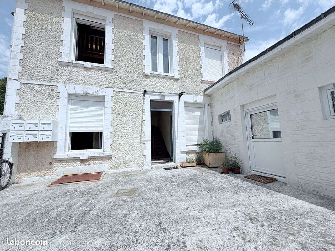 Immeuble 7 pièces 98 m² · à La Rochelle · 98 m² · 450 000 €