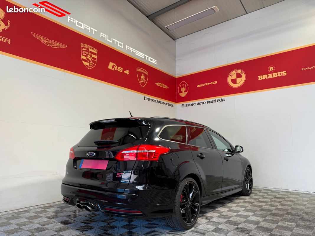 PROMO Focus st 250cv SW phase 2 ( visio et livraison possible ) (image 2)