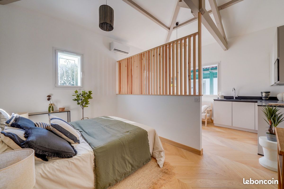 Propriété 9 pièces 330 m² (image 20)
