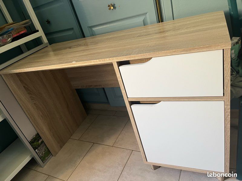 Bureau en bois (image 2)