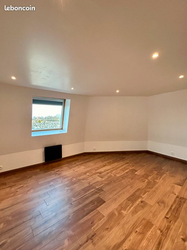 Appartement 3 pièces 65 m² · à Estaires · 65 m² · 695 €/mois