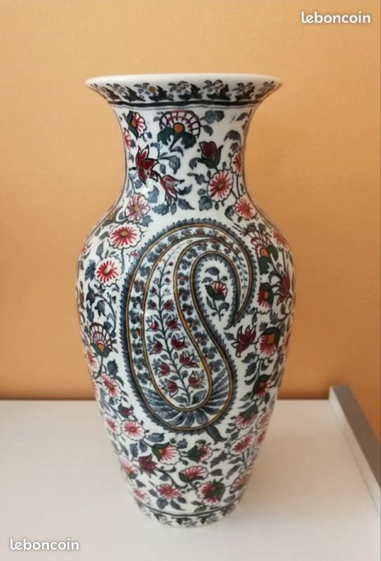 Vase en faïence de Gien (image 1)