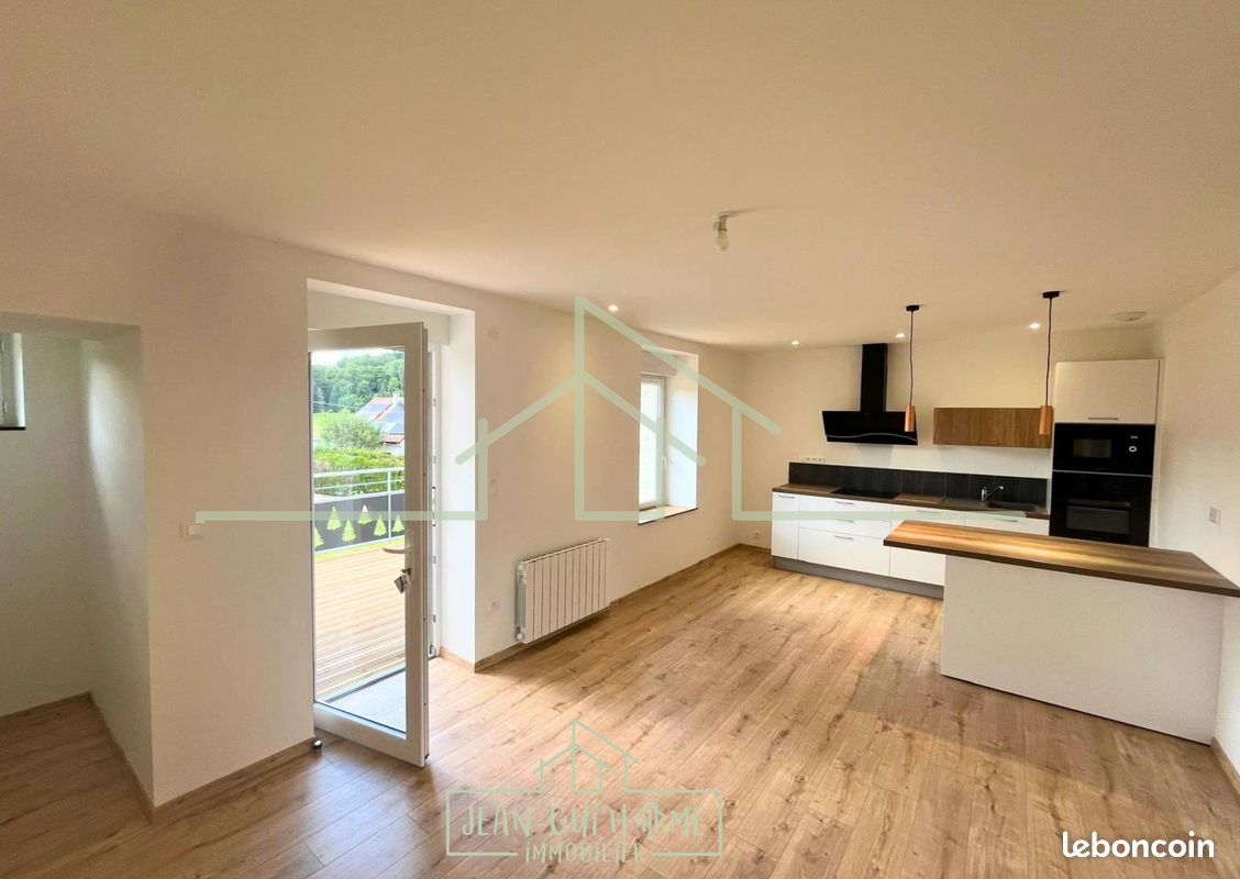 Appartement 4 pièces 94 m² · à Cheniménil · 94 m² · 940 €/mois
