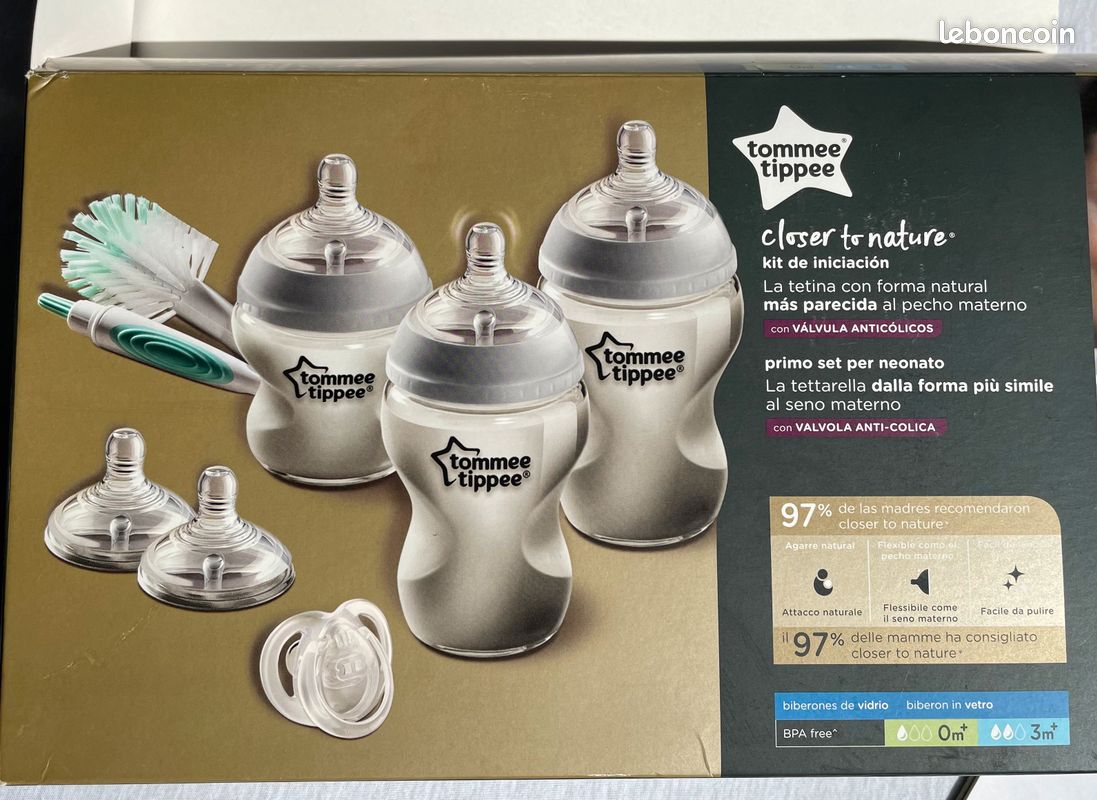 Tommee Tippee Kit di Biberon in Vetro Closer to …