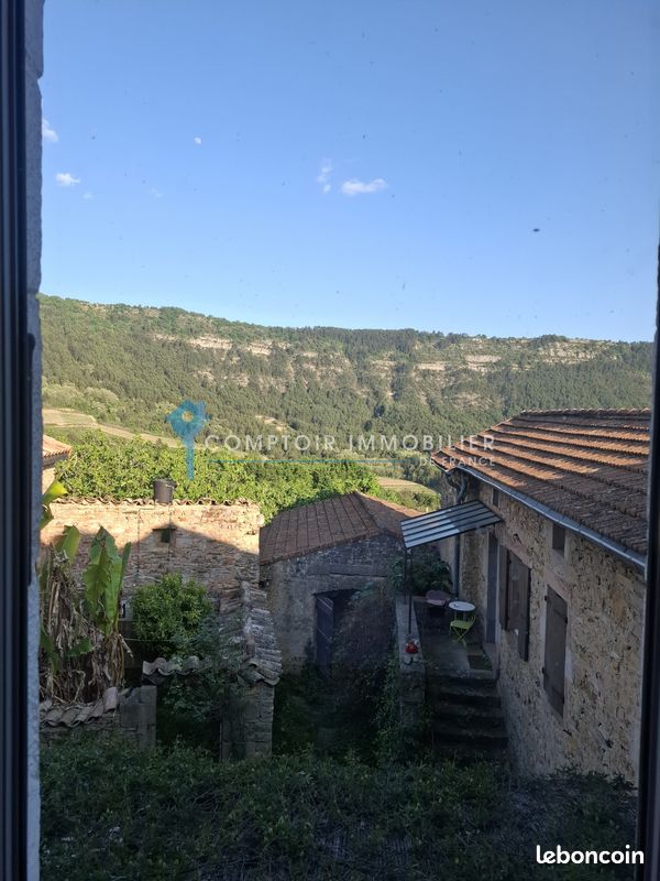Maison 5 pièces 212 m² · à Vesseaux · 212 m² · 385 015 €