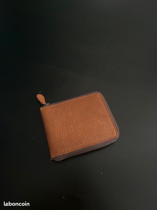 Portefeuille Paul Marius jamais utilisé (image 1)