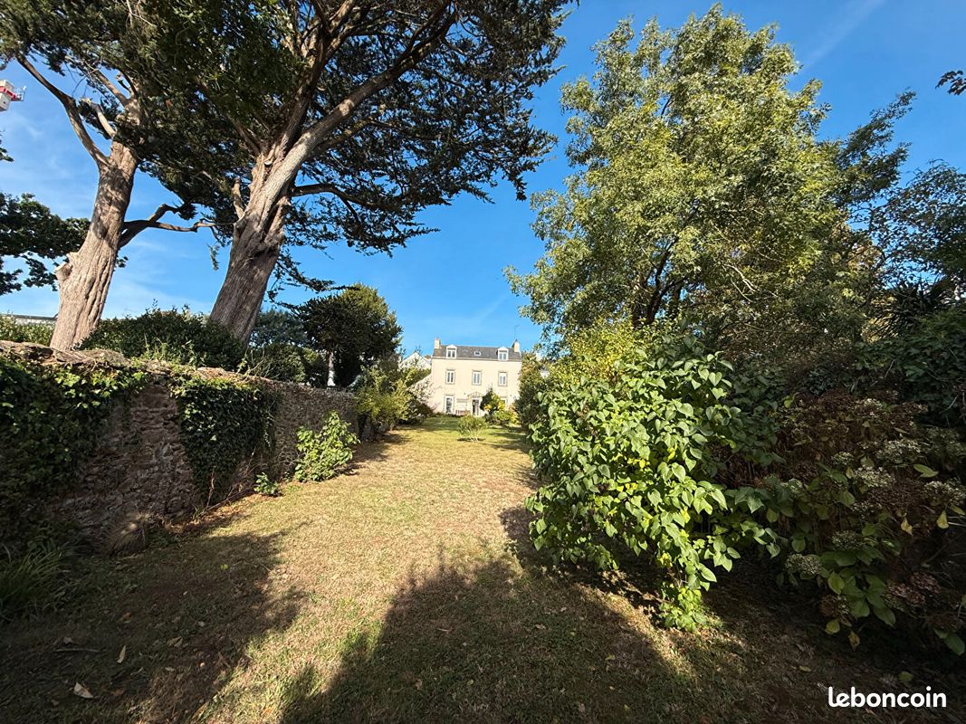 Maison 8 pièces 150 m² · au Relecq-Kerhuon · 150 m² · 411 000 €