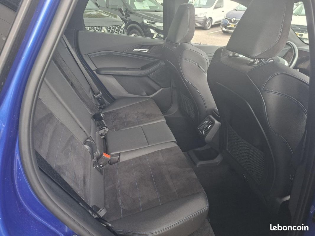 BMW SERIE 2 220i Active Tourer - BVR Palettes ACTIVE TOURER U06 M Sport (image 22)