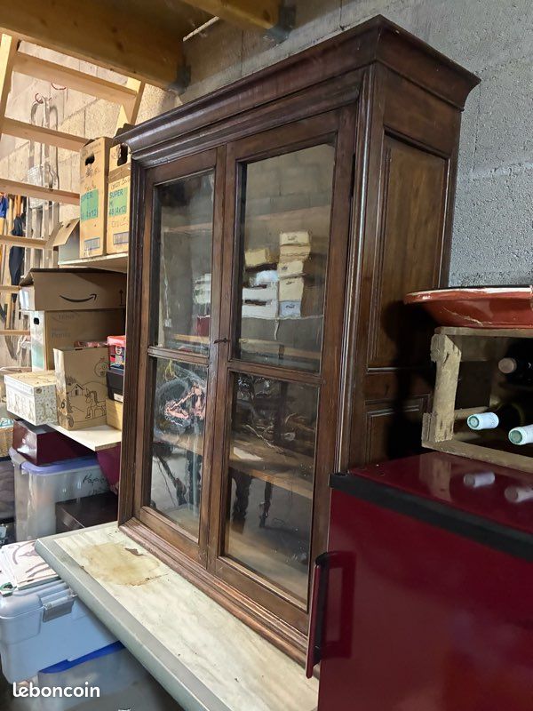 Buffet ancien avec vitres d’origine (image 3)