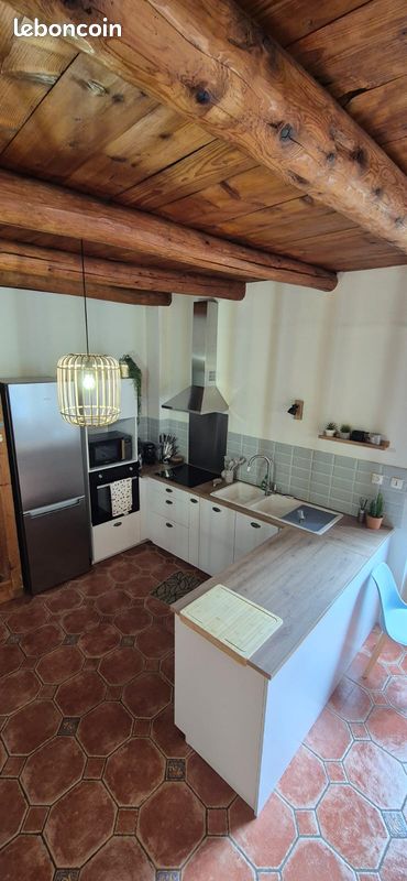 Maison 4 pièces 100 m² · à Saint-Germain-Lembron · 100 m² · 160 000 €