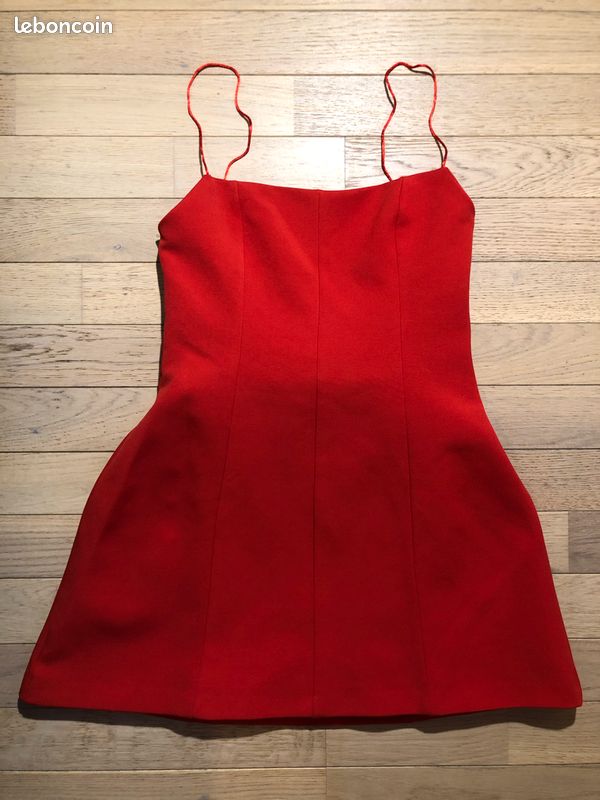 Robe Zara - Mix Rouge, Or & Marine - Bodycon Sans Manches - Taille Grand - Neuve Avec Étiquette