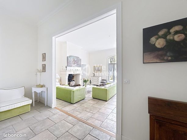 Propriété 11 pièces 278 m² — 7