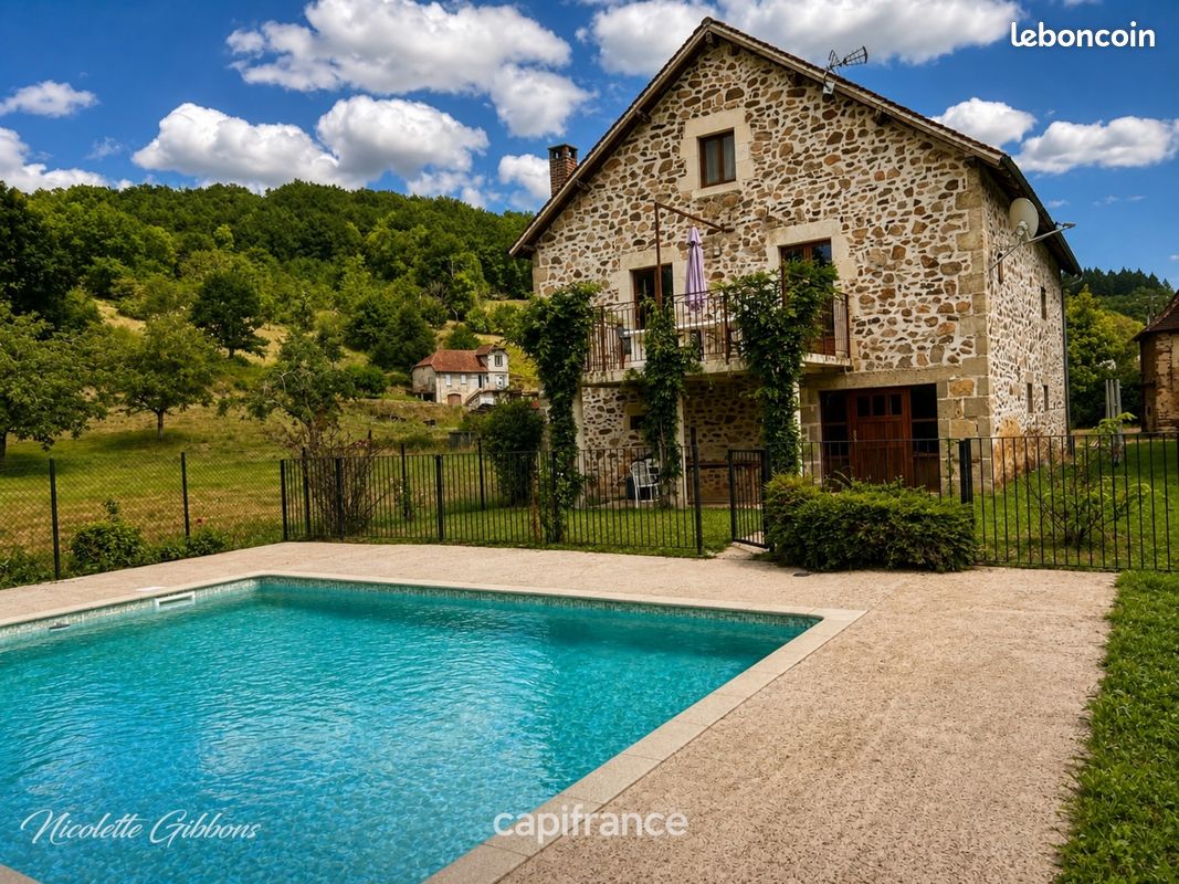 Maison 8 pièces 144 m² · à Gagnac-sur-Cère · 144 m² · 239 000 €