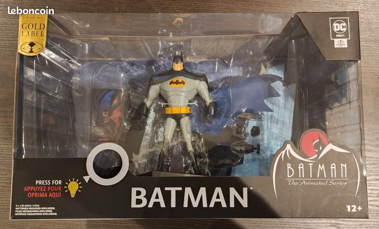 Set figurine de acțiune McFarlane DC Comics: Multiverse - Omega vs Batman (Gold Label), 18 cm