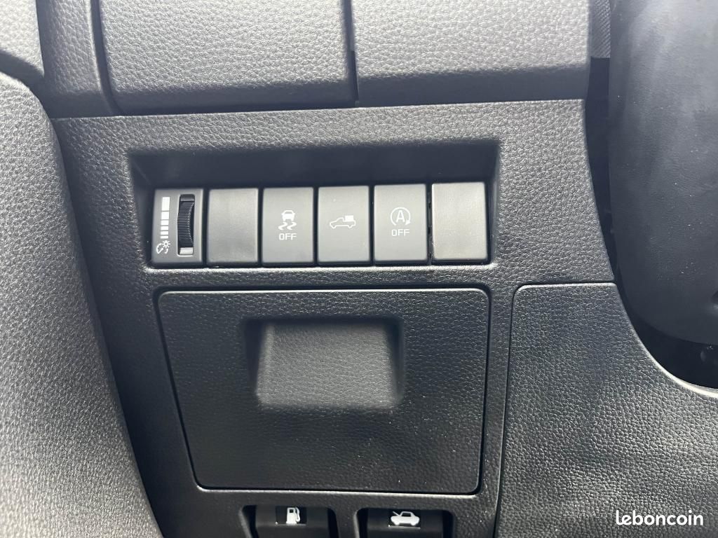 ISUZU D-MAX NOUVEAU * 39 158 HT *SPACE CABINE 2.2L D NITRO SPORT BVA8 4x4 PICK UP 2026 (image 19)