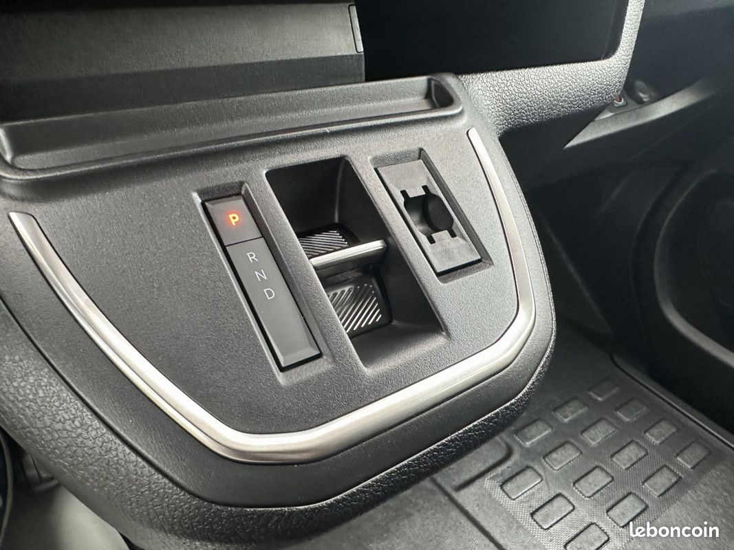 Peugeot Expert (3) M Diesel 180 ch Automatique CAF PACK PC (image 20)
