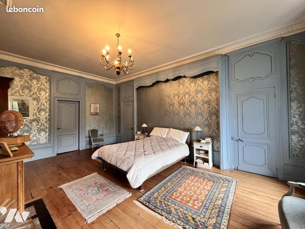 Maison 8 pièces 312 m² · à Douai · 312 m² · 333 000 €