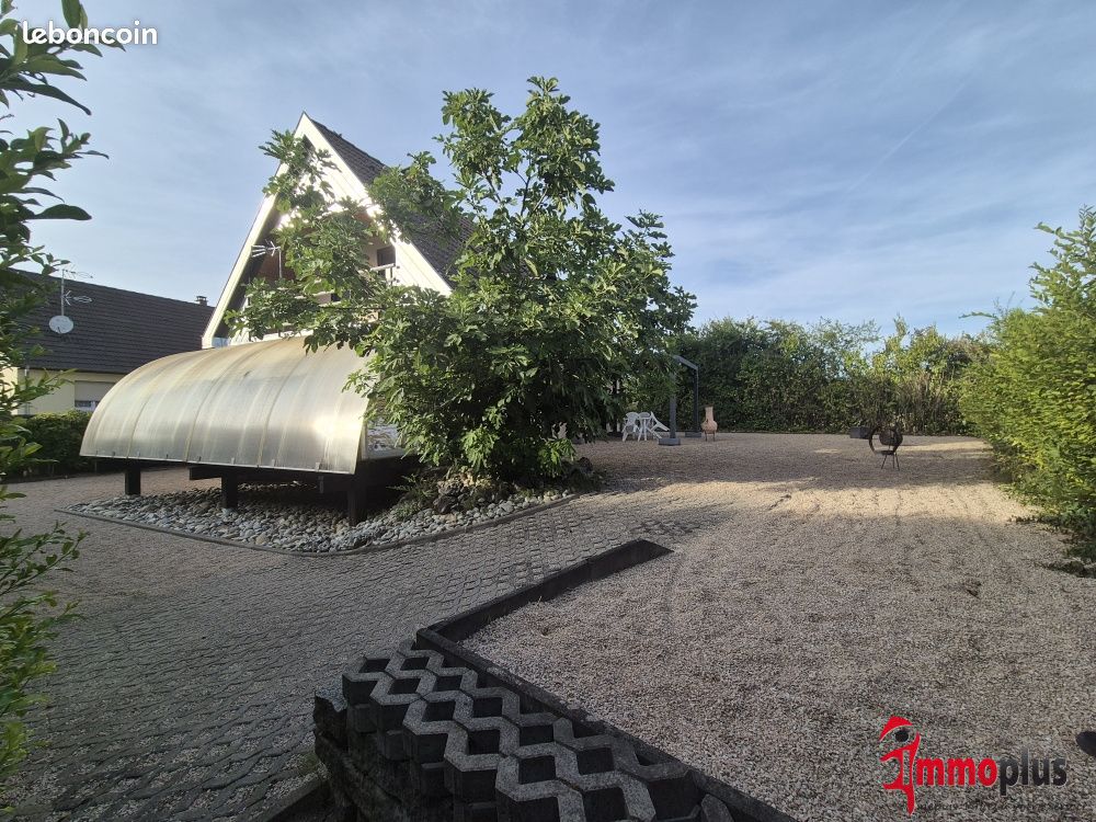 Maison 4 pièces 97 m² · à Village-Neuf · 97 m² · 399 000 €