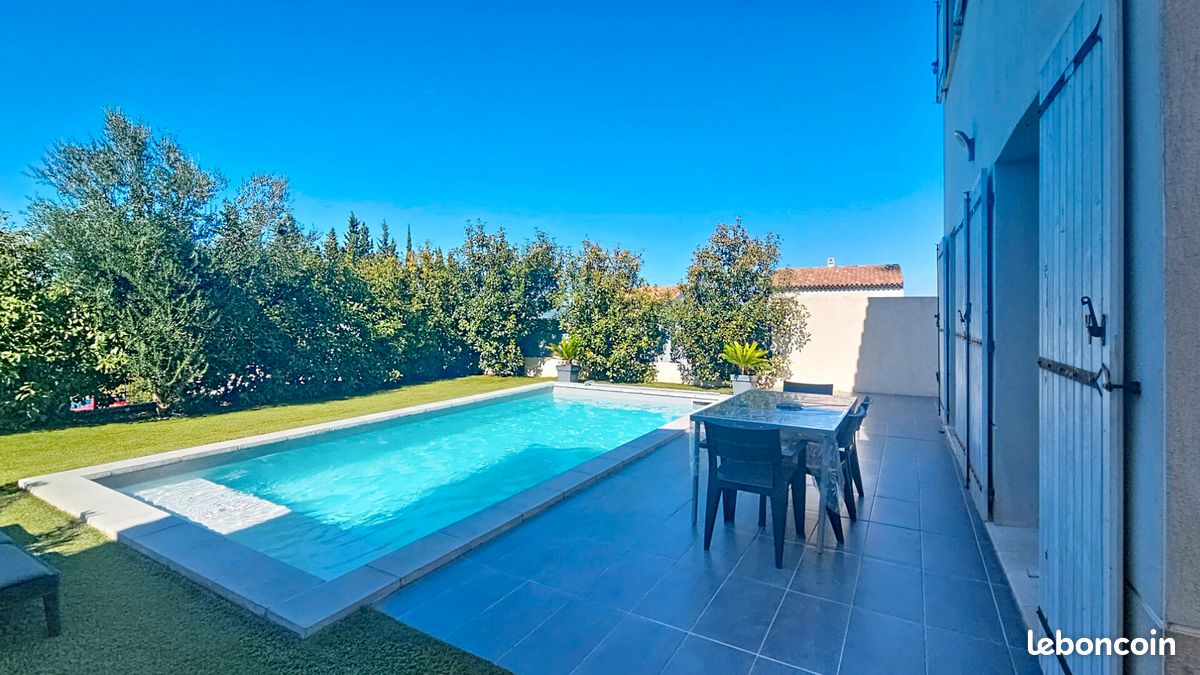 Maison 4 pièces 80 m² · à Saint-Maximin-la-Sainte-Baume · 80 m² · 446 000 €