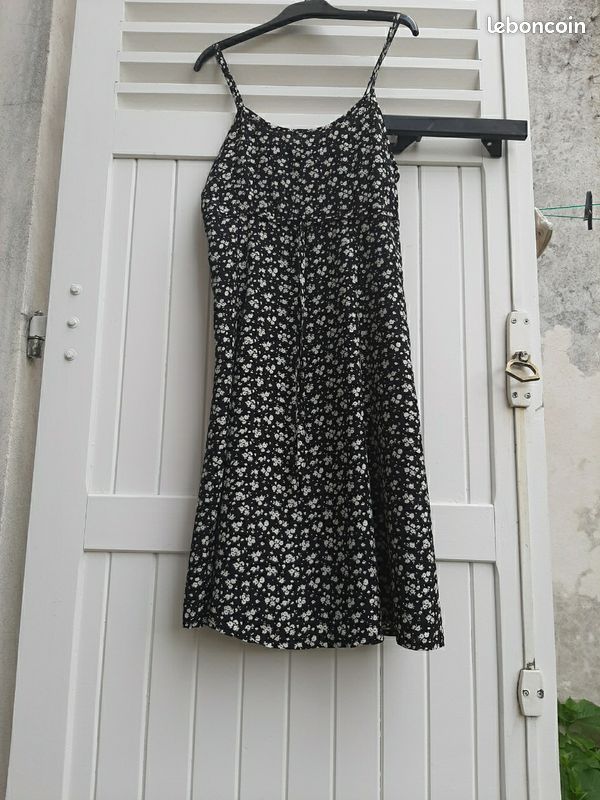 Robe Naf Naf taille petit 38 (image 1)