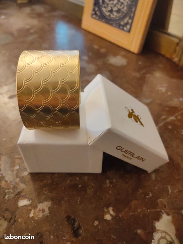 GUERLAIN Bracelet manchette plaqué or 18 carats (image 2)