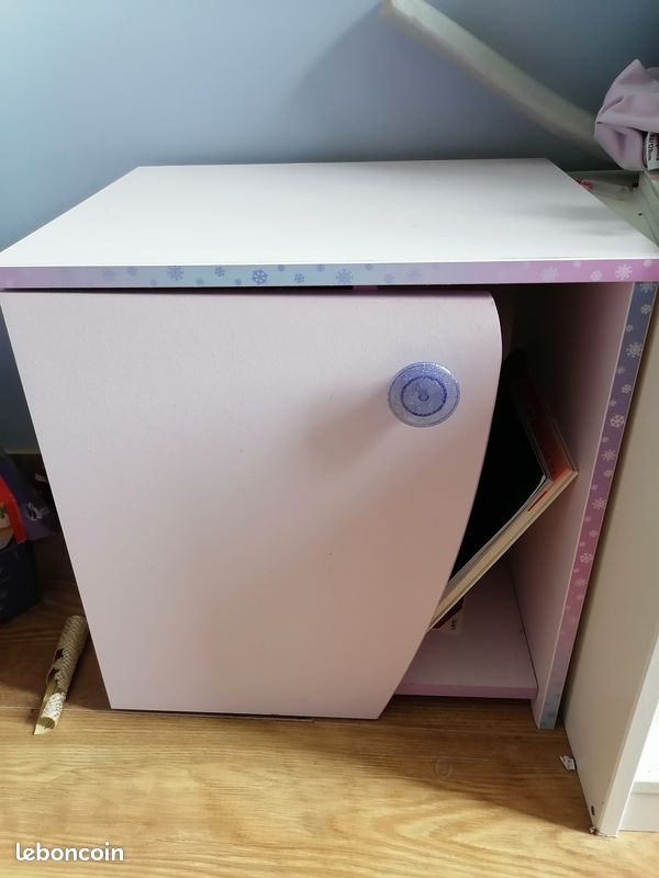 Lit fille 1 personne 90*190+ table chevet fille (image 2)