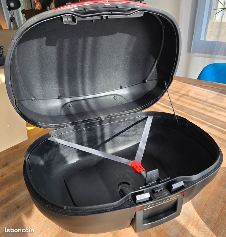 Top case shad (image 2)