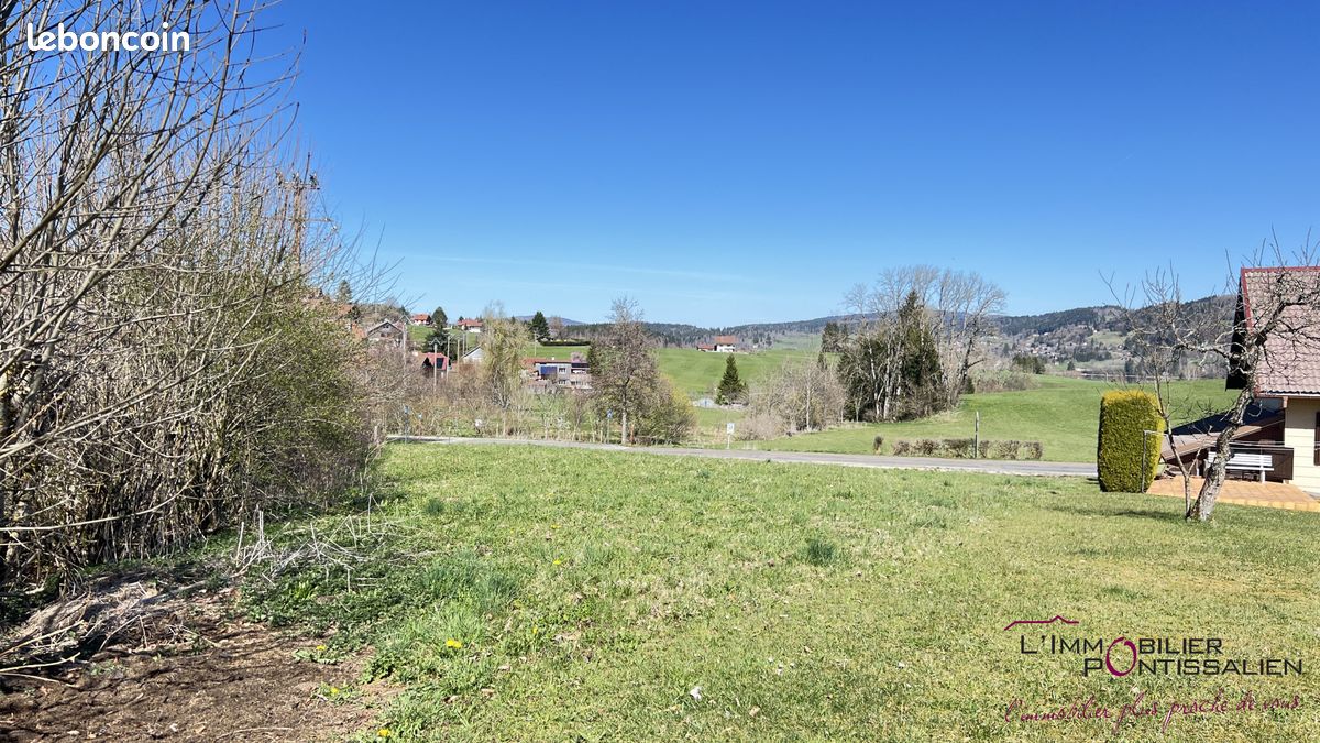 Terrain 727 m² · à Les Grangettes · 727 m² · 201 500 €