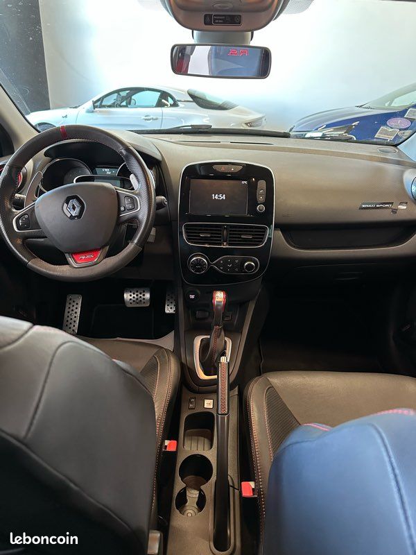 Renault Clio IV RS 18 (image 4)