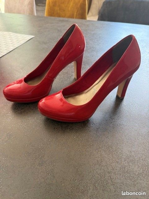 Chaussures tamaris femme 39 (image 1)