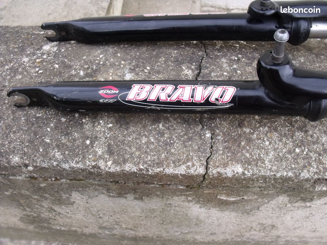 Fourche vtt 26 pouces (image 2)