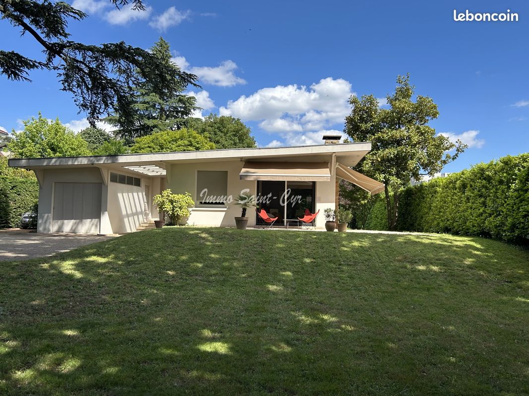 Maison 5 pièces 157 m² · à Lyon · 157 m² · 945 000 €