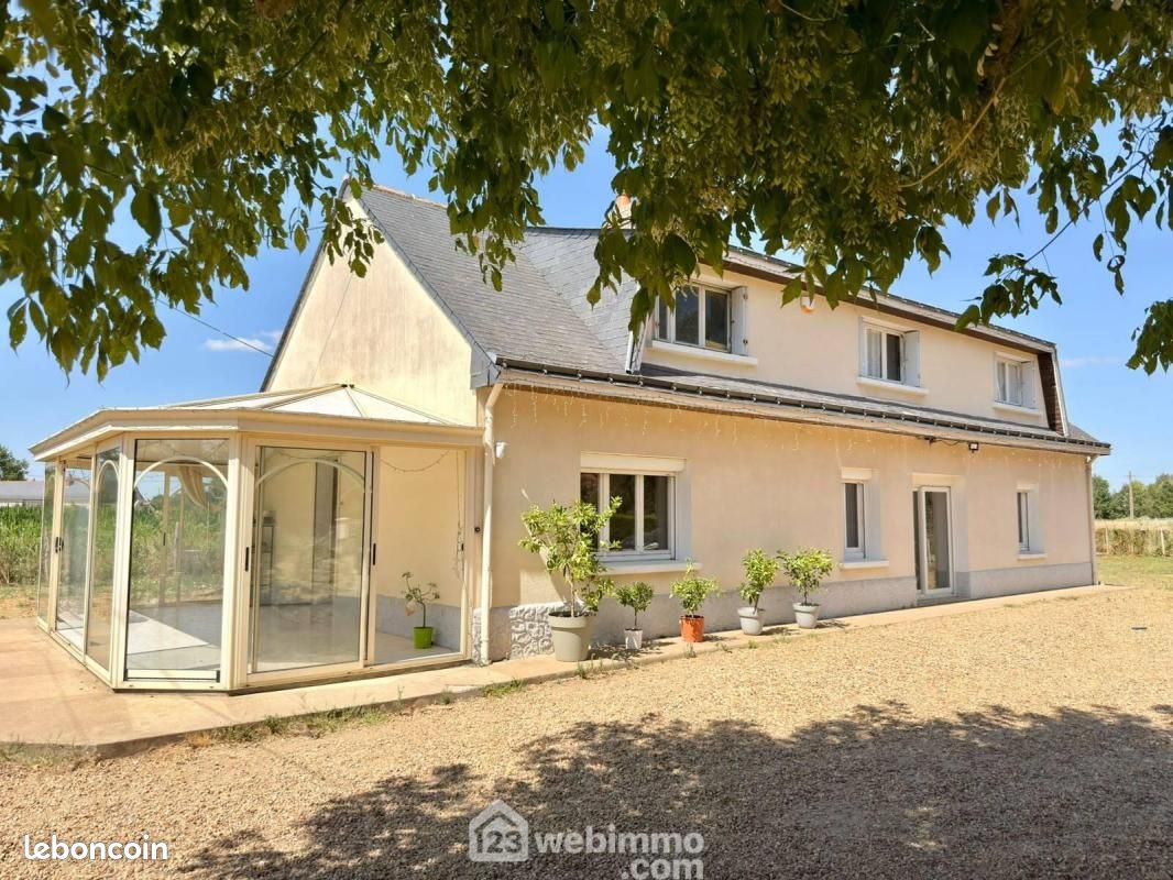 Maison 4 pièces 98 m² · à Longué-Jumelles · 98 m² · 203 150 €