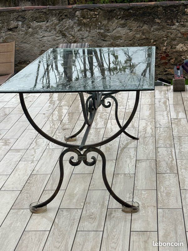 Table de jardin (image 2)