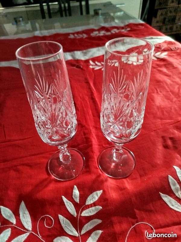 Service Rayon de Soleil : 6 Flûtes à Champagne en Cristal 54120 Baccarat France – Artisan du Cristal KLEIN